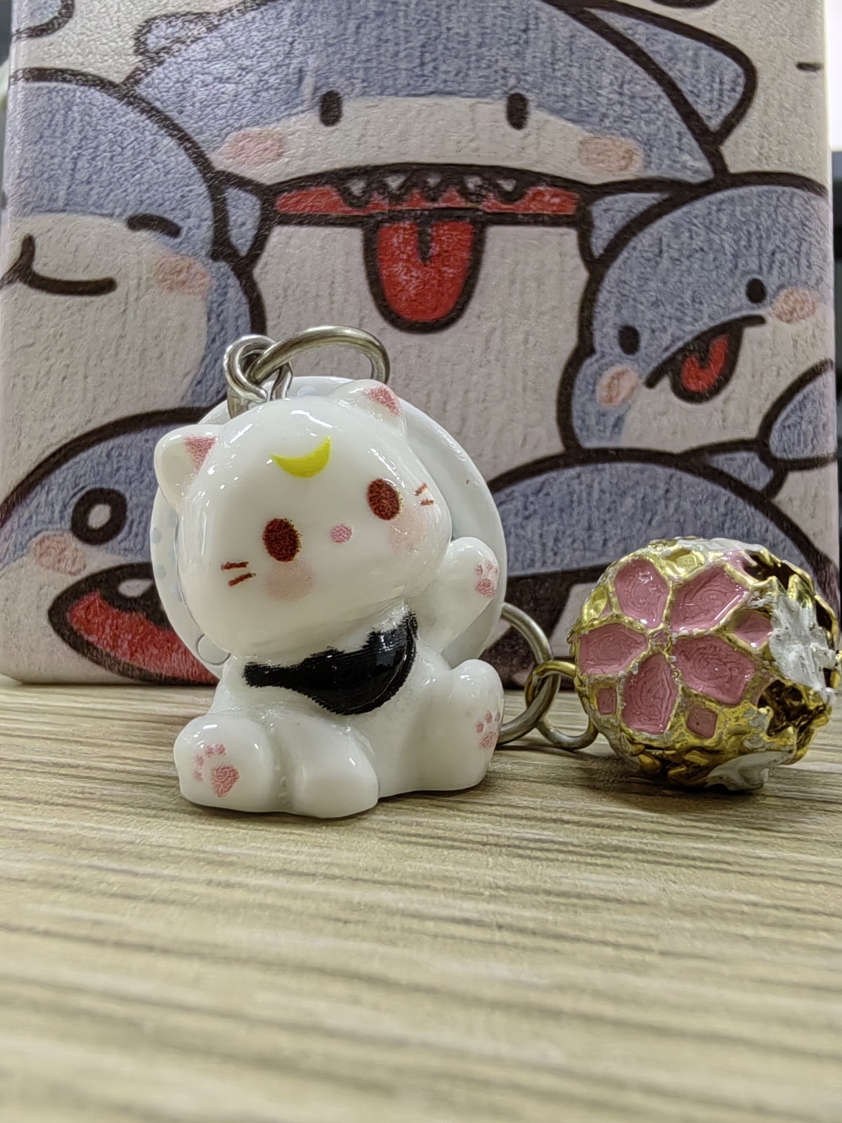 可爱猫咪镂空钥匙扣