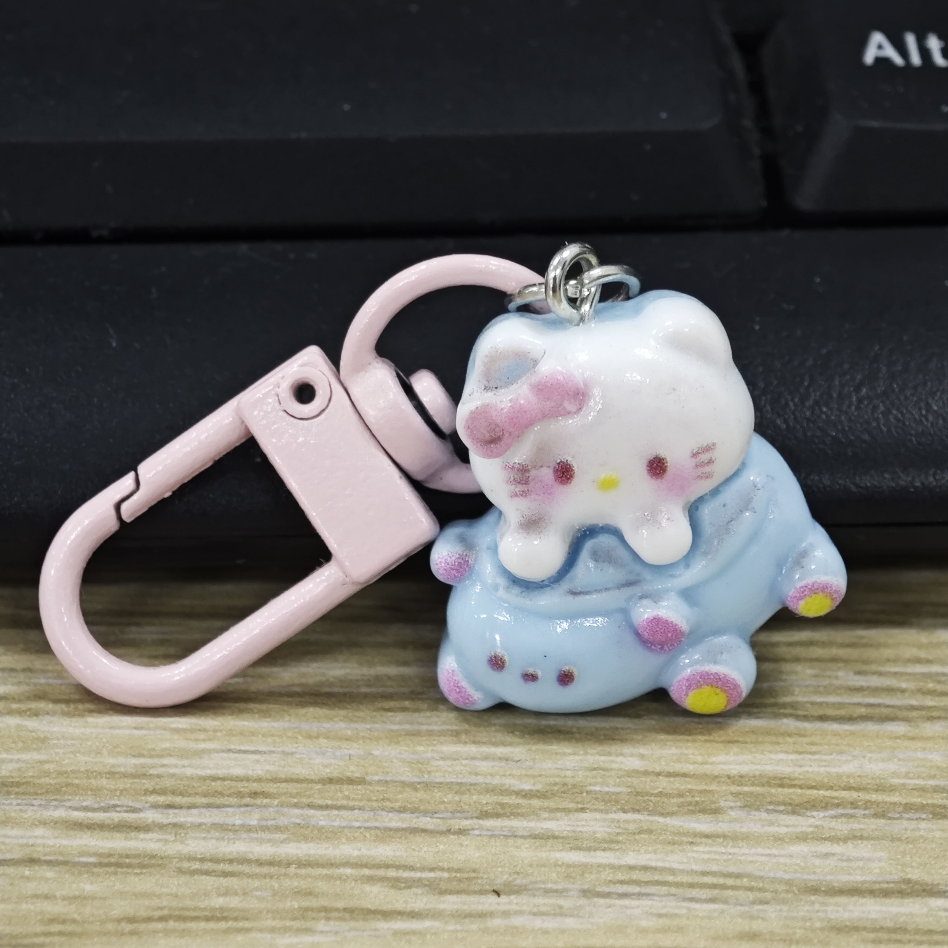 粉蝴蝶结汽车滴滴Kitty Kitty 蓝色